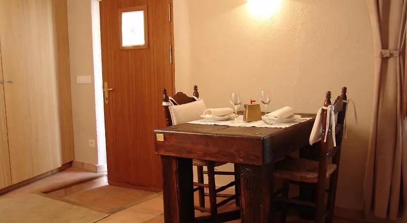 Hotel El Fort Ullastret Apartment